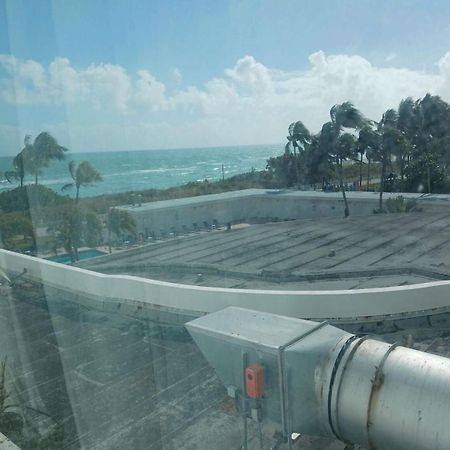 Casablanca On The Beach Miami Beach Bagian luar foto