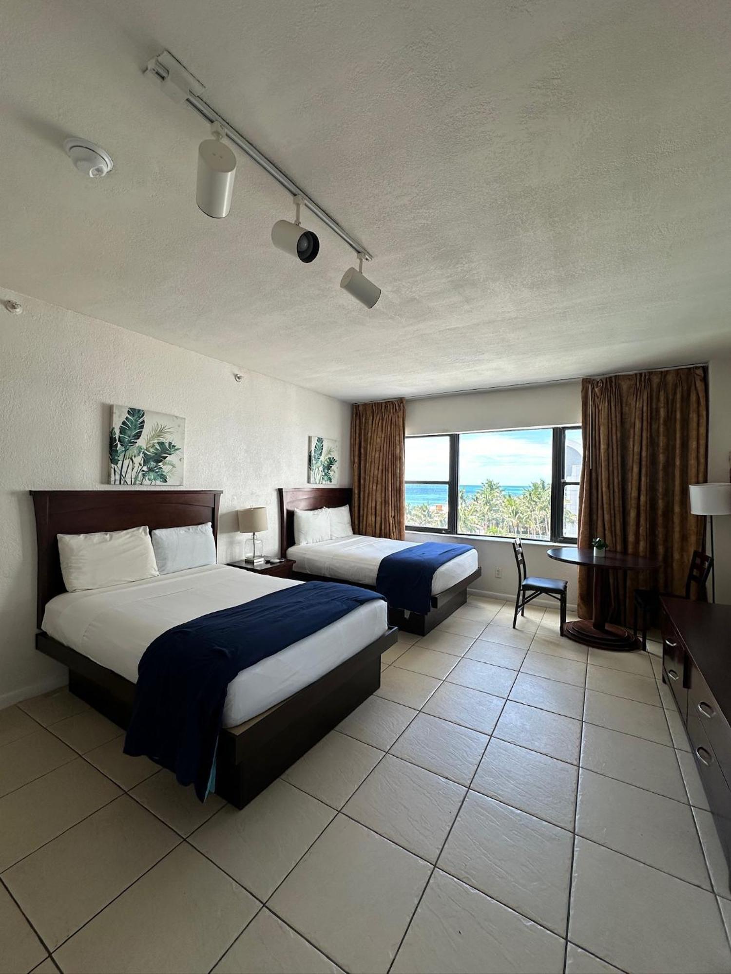 Casablanca On The Beach Miami Beach Ruang foto