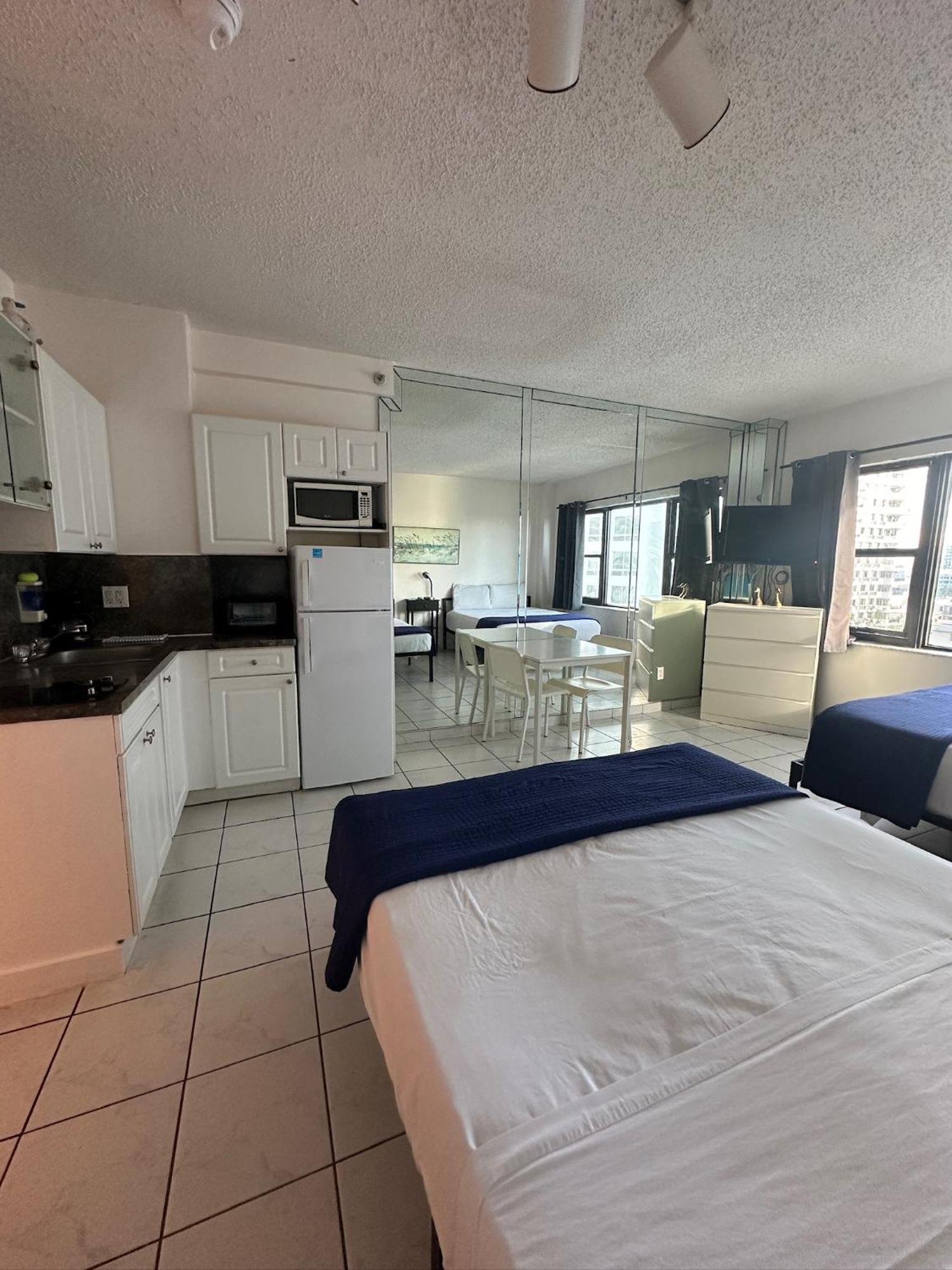 Casablanca On The Beach Miami Beach Ruang foto